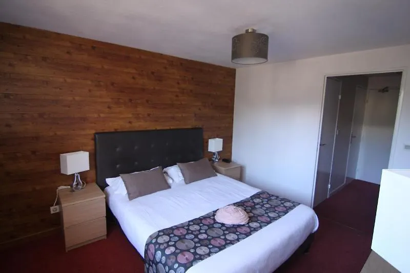 Logis Hotel Le Lac Embrun 3*,  Francia